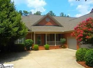 9 Craigmillar Pl, Greer, SC 29650