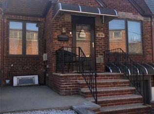 5836 63rd St, Flushing, NY 11378