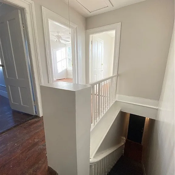 516 W 38th St — Photo 3
