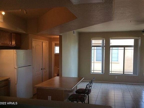 4th image of 2401 E RIO SALADO Parkway #1042