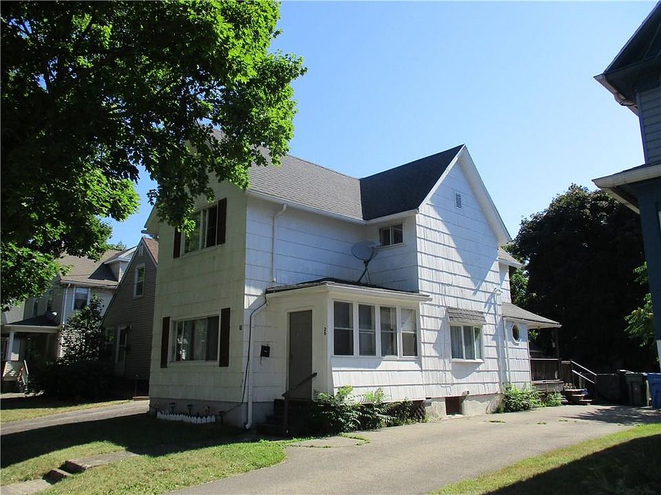 1st image of 28 Robin St
