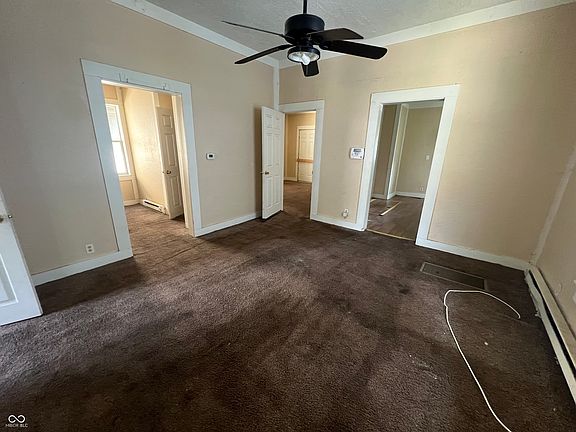4th image of 1153 Villa Ave