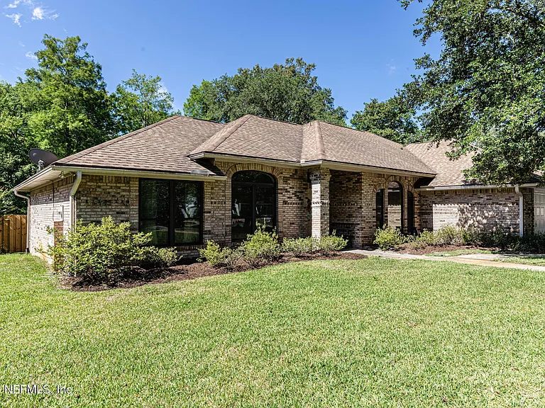 12231 Dividing Oaks Trl E — Photo 2