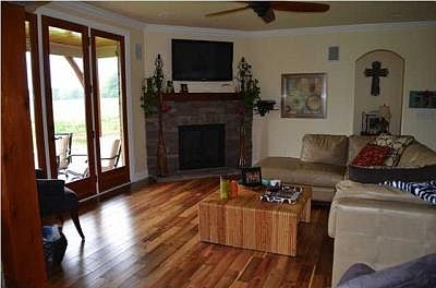 2nd image of 8096 Chinkapin Ct
