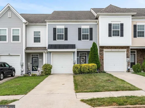 110 Oflannery Ct, Martinsburg, WV 25403