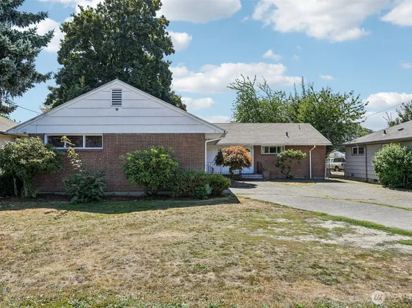 2219 Ocean Beach Highway, Longview, WA 98632