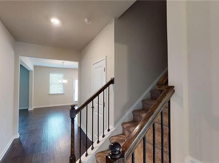 3742 Richmond Bnd — Photo 18