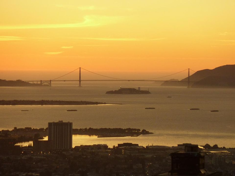 Views: SF and 3 bridge views from living/dining/kitchen/mast