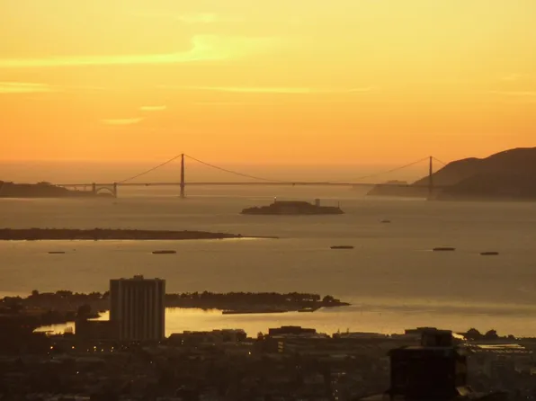 (undisclosed Address), Oakland, CA 94618