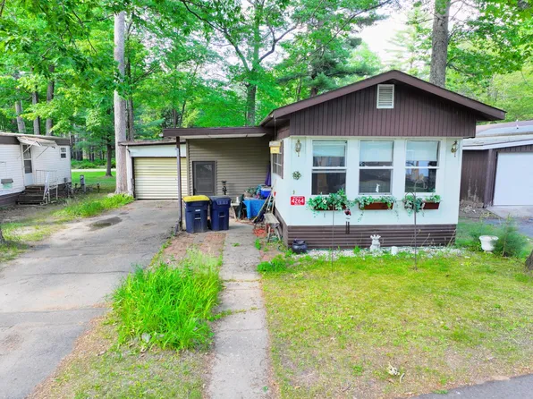 4251 Spruce Ln Unit 9, Eagle River, WI 54521