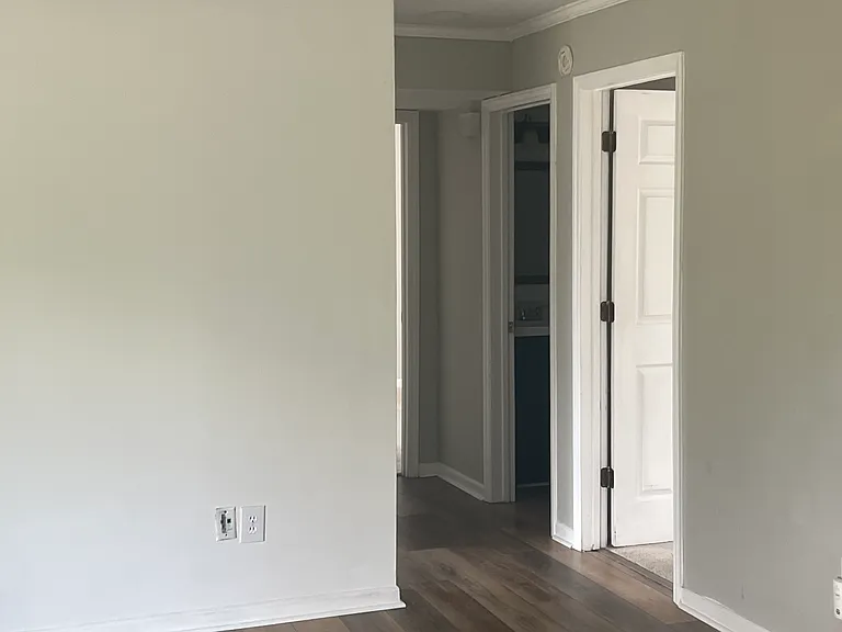10933 Harrowfield Rd — Photo 8