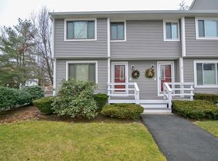 1 Hartshorn Pl, Walpole, MA 02081