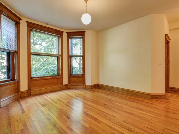 3724 N Fremont St #2, Chicago, IL 60613