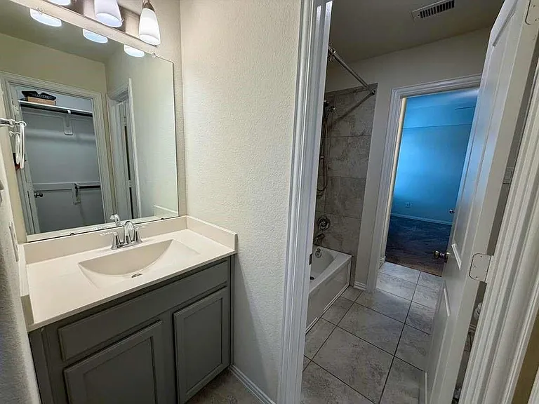 28614 Oakmist Point Ln — Photo 33