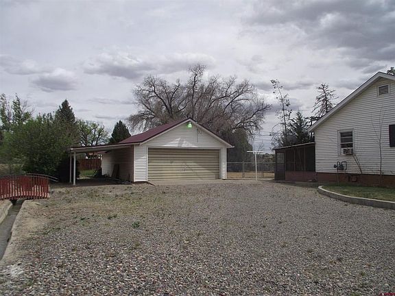 5th image of 1081 E 13th Street