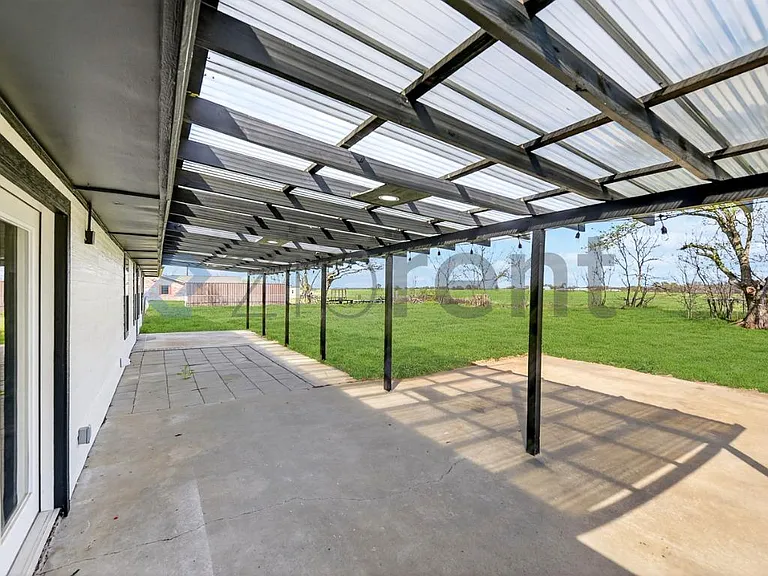 2404 State Highway 289 — Photo 30