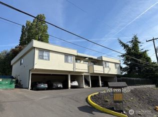 10725 Myers Way S, Seattle, WA 98168