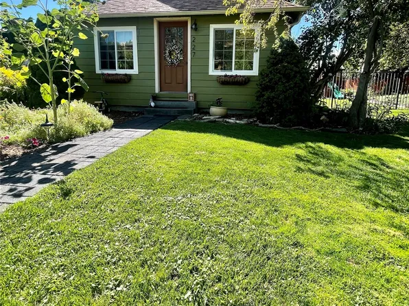 227 W Dayton Avenue, Dayton, WA 99328