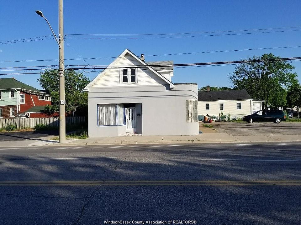 1st image of 2739A Seminole St