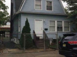 99 Willoughby St, Newark, NJ 07112