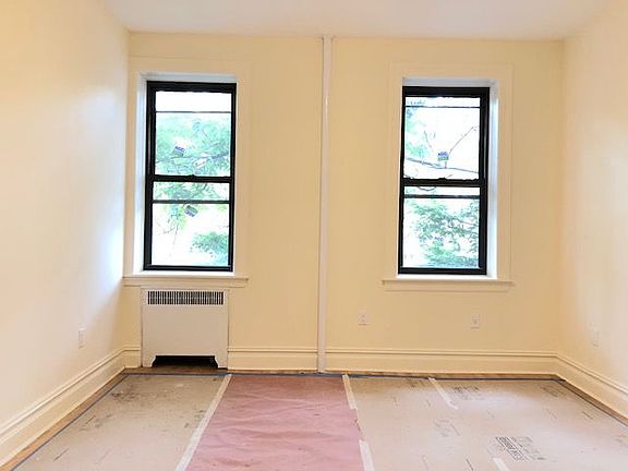 4th image of 420 Avenue F #2C