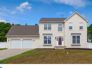 456 Field House Way, Williamstown, NJ 08094