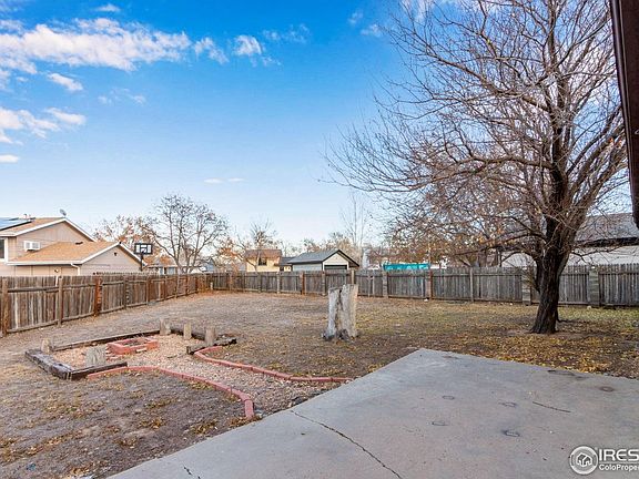 5th image of 319 Stockton Ct