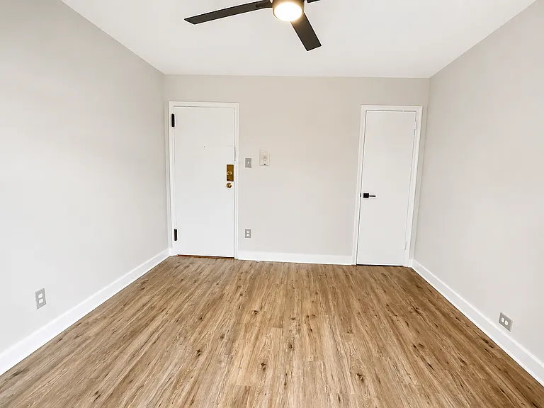 109 Belgrove Dr #2CA — Photo 6