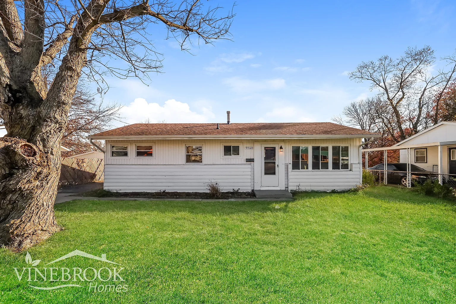 9560 Pippin Rd photo 1