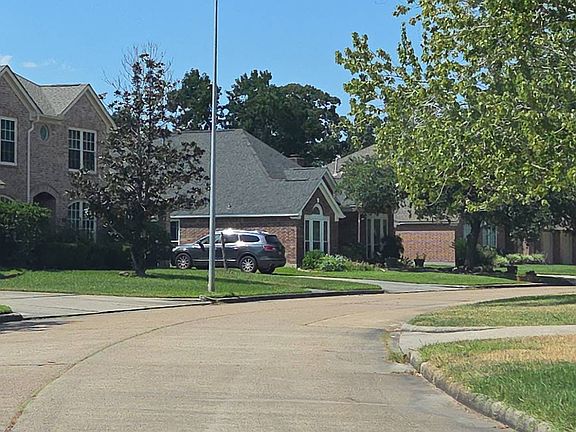 5th image of 8211 Whirlaway Elm Dr
