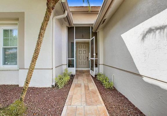 Home For Sale In Lake Charleston