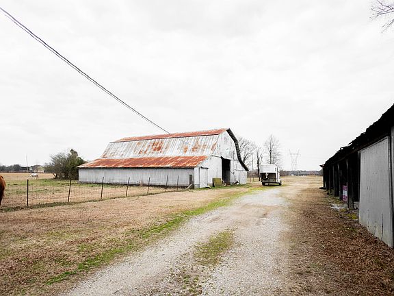 5th image of 60113 Old Highway 25