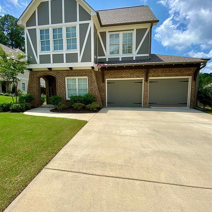 1st image of 204 Willow Lake Cir