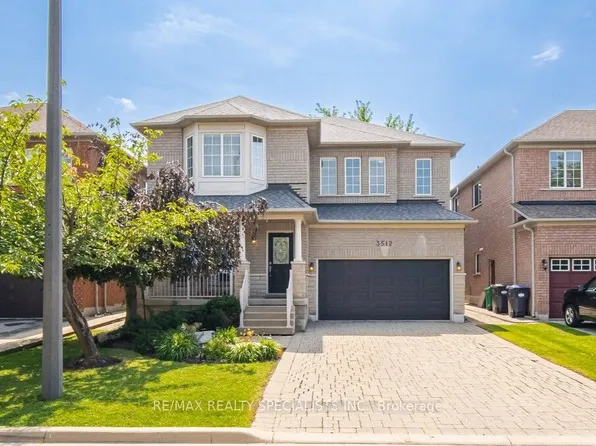 3512 Positano Pl, Mississauga, ON L5M 6Y9