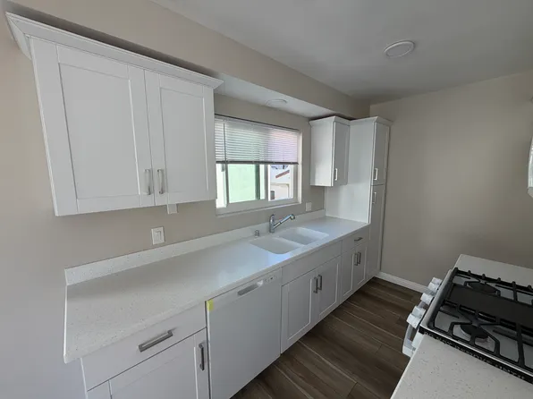 348 W Milford St #8, Glendale, CA 91203