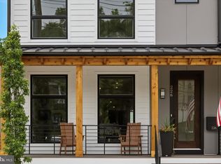 226 N Main St, Doylestown, PA 18901