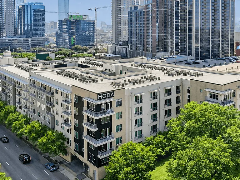 Moda Apartments — Photo 2
