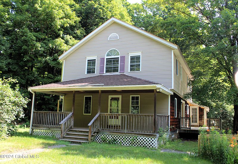 2nd image of 437 Coy Road Road