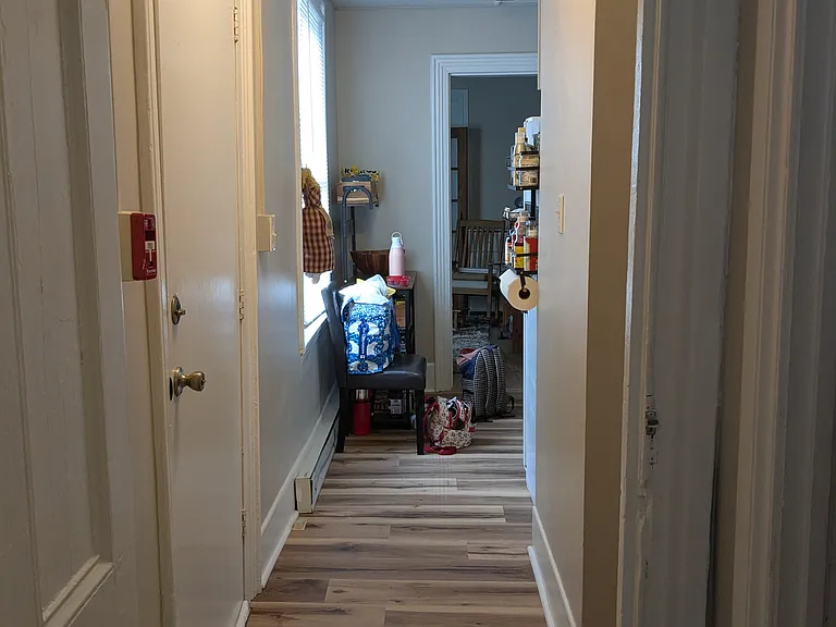 812 Ferry St #1 — Photo 9