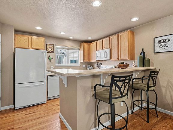 5th image of 4204 Riley Dr