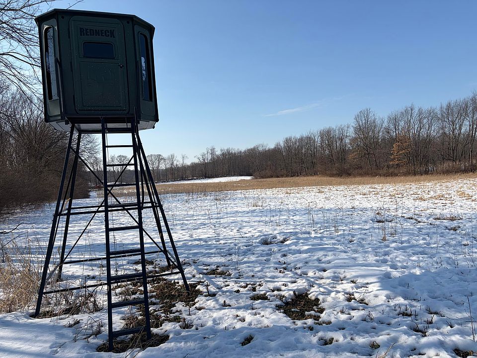 1st image of Carlson Rd