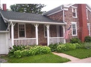 66 Lyman St, Brockport, NY 14420