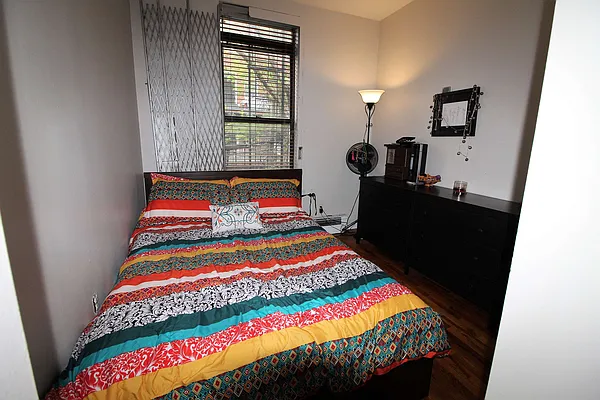 Rented by Compass | media 19