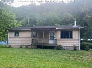 2126 Armstrong Creek Rd, Kimberly, WV 25118
