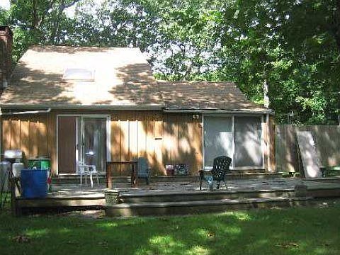 2nd image of 450 Paradise Shores Rd
