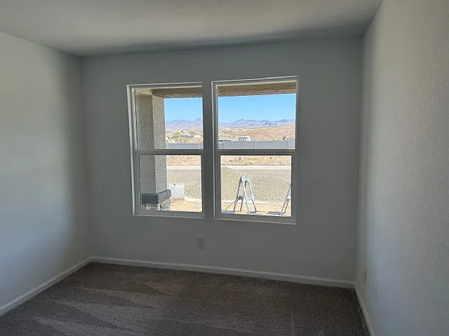 2340 Tapatio Dr — Photo 12