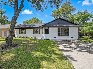 1927 Riverway Dr, Dallas, TX 75217