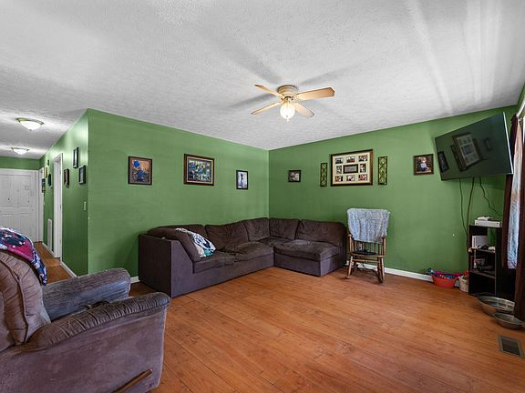 3rd image of 259 Mimosa Ln