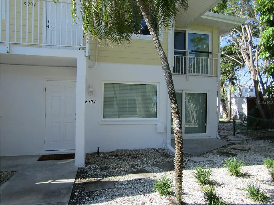 999 Inlet Cir #B104