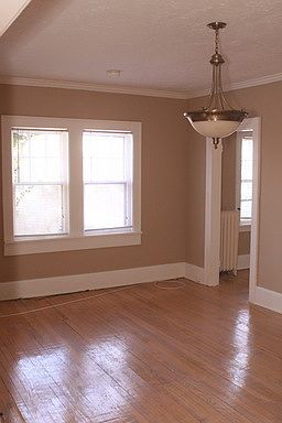 4th image of 1309 W Clifton Blvd APT 4